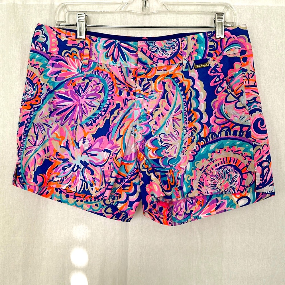 NWOT Lilly Pulitzer Callen short with 5” inseam size 6
